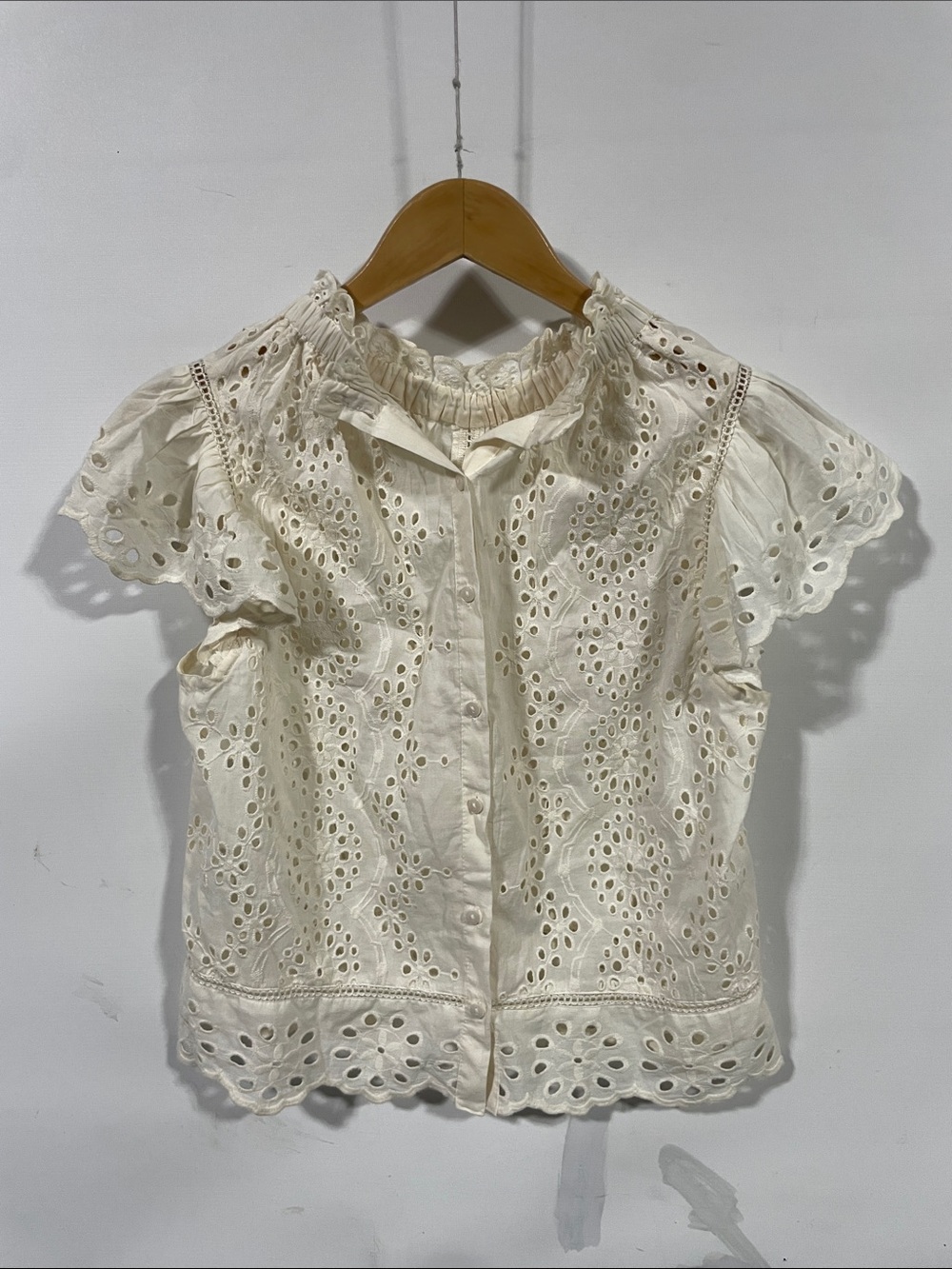 Jennifer and grace Eyelet Ruffle Collar Button-Front Blouse in Cream